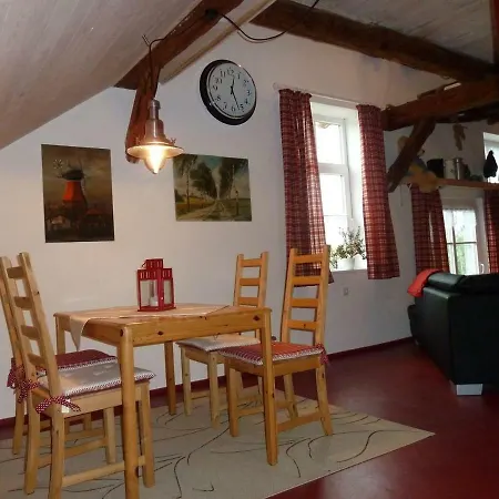 Muehlenteich In Der Oldenstaedter Wassermuehle Uelzen Exterior photo